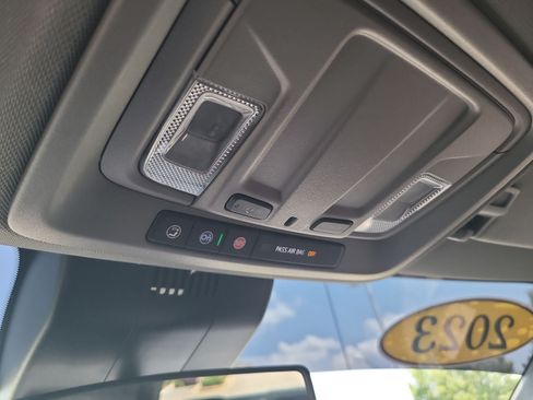 Used 2023 Chevrolet Silverado 1500 Custom AWD/4WD image 19