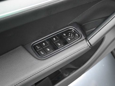 Certified 2026 Porsche Cayenne Coupe AWD/4WD image 8