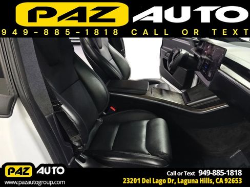 Used 2022 Tesla Model X image 26