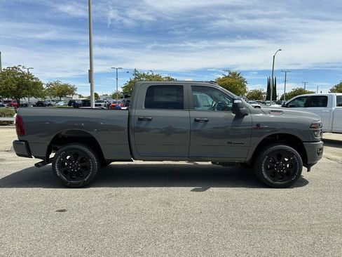 New 2026 RAM 3500 Big Horn AWD/4WD image 8