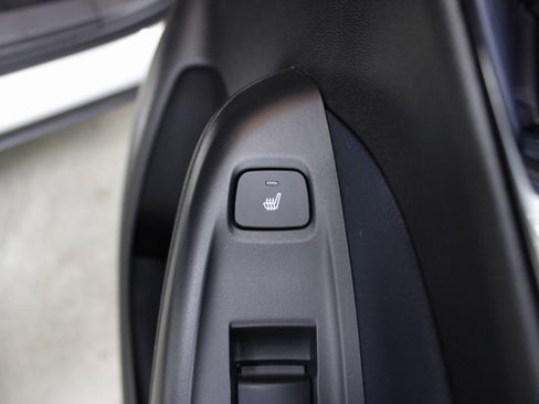 Used 2022 Chevrolet Bolt EUV Premier image 26