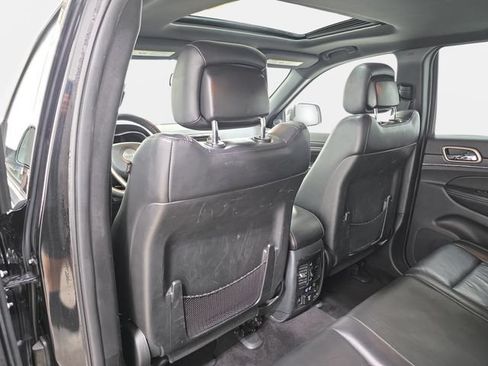 Used 2015 Jeep Grand Cherokee Limited AWD/4WD image 12