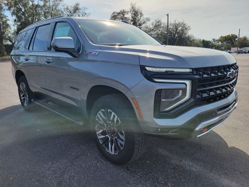 Used 2026 Chevrolet Tahoe Z71 w/ Comfort Package image 3