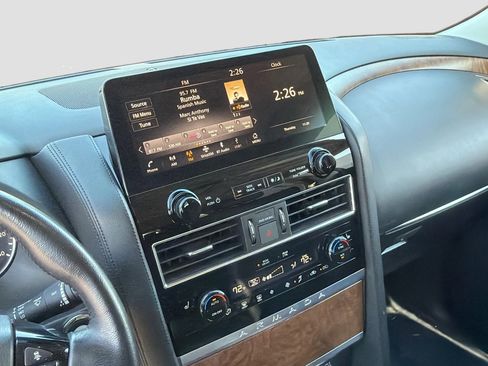 Used 2023 Nissan Armada SL w/ Captain's Chairs Package image 28