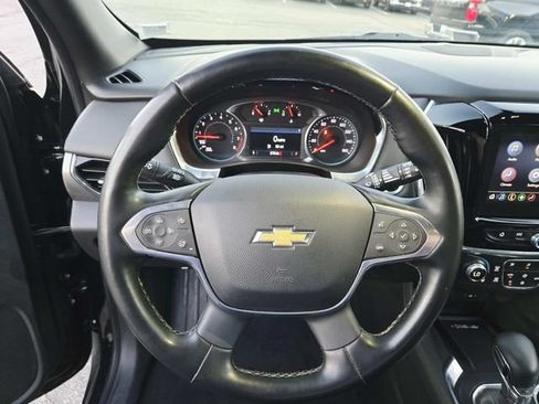 Used 2023 Chevrolet Traverse LT AWD/4WD image 17