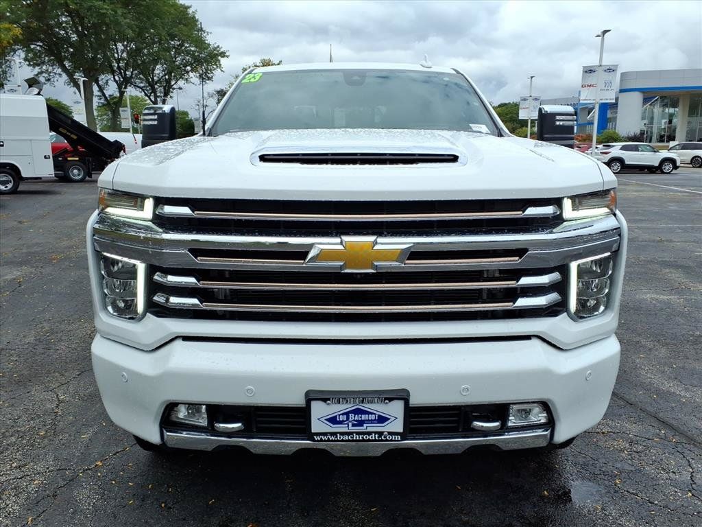Used 2023 Chevrolet Silverado 2500 High Country w/ Z71 Off-Road Package AWD/4WD image 2