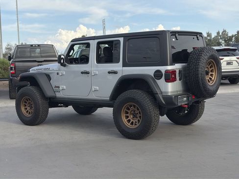 Used 2024 Jeep Wrangler Unlimited Rubicon w/ Convenience Group image 29