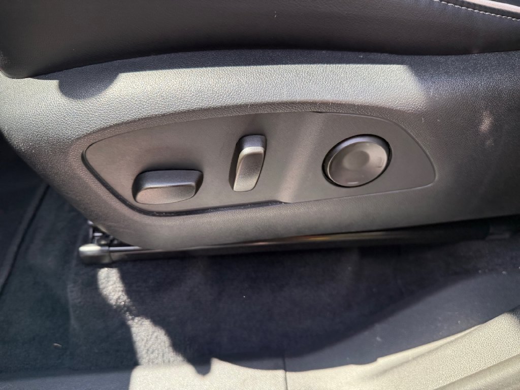 Used 2026 Buick Enclave Preferred AWD/4WD image 25