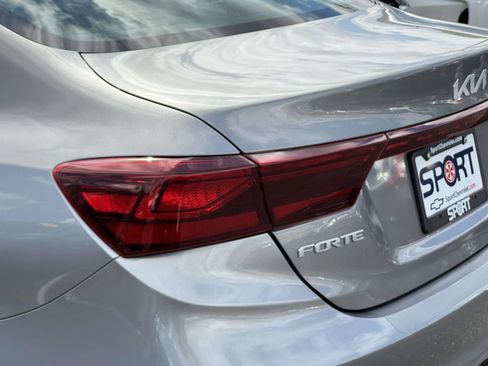 Used 2023 Kia Forte LXS w/ LXS Technology Package FWD image 29