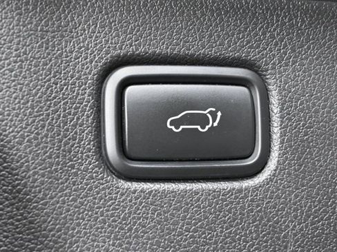 Used 2019 Kia Sorento SX image 14