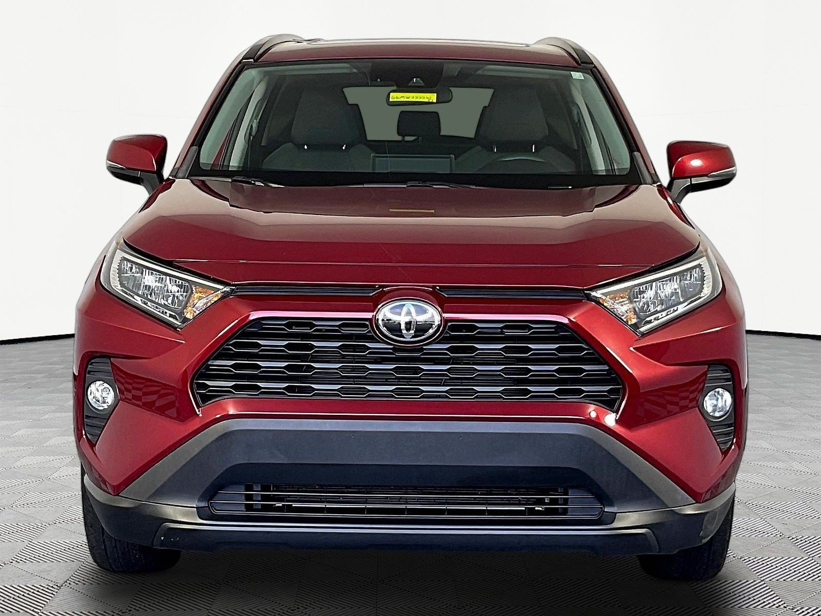Used 2021 Toyota RAV4 XLE w/ Convenience Package AWD/4WD image 2