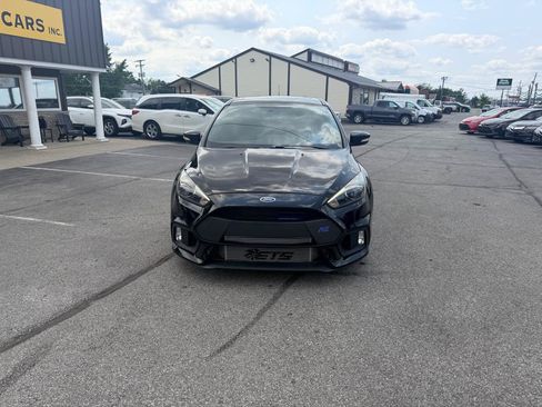 Used 2017 Ford Focus RS AWD/4WD image 3