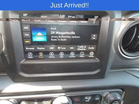 Used 2023 Jeep Wrangler Sport AWD/4WD image 17
