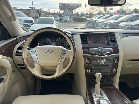 Used 2016 INFINITI QX80 4WD w/ Driver's Assistance Package image 14