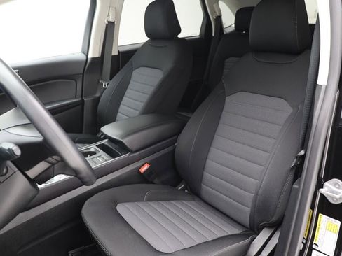 Used 2023 Ford Edge SE AWD/4WD image 15