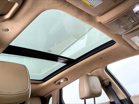 Used 2020 Cadillac XT5 Sportv w/ Platinum Package image 21