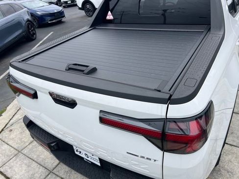 New 2025 Hyundai Santa Cruz Limited image 13