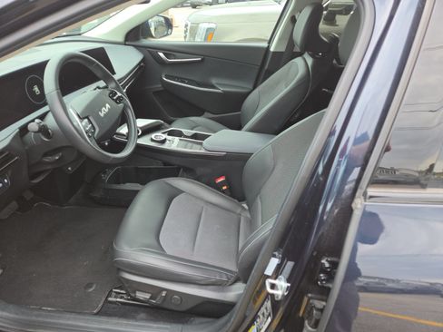 Certified 2024 Kia EV6 Light AWD/4WD image 20