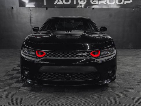 Used 2019 Dodge Charger Scat Pack w/ Daytona Edition Group RWD image 12