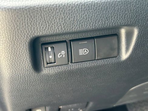 Used 2023 Toyota RAV4 XLE AWD/4WD image 25