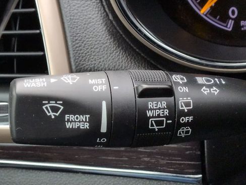 Used 2016 Jeep Grand Cherokee Summit w/ Platinum Series Group image 29