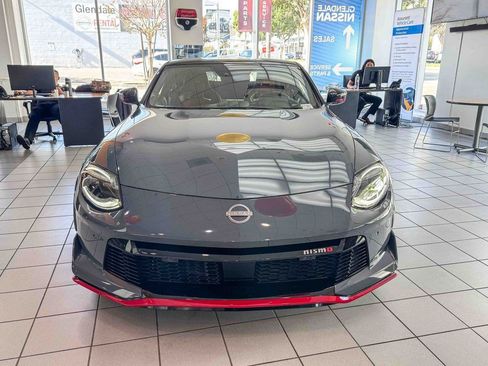 Certified 2024 Nissan Z NISMO w/ Floor Mat Package RWD image 2