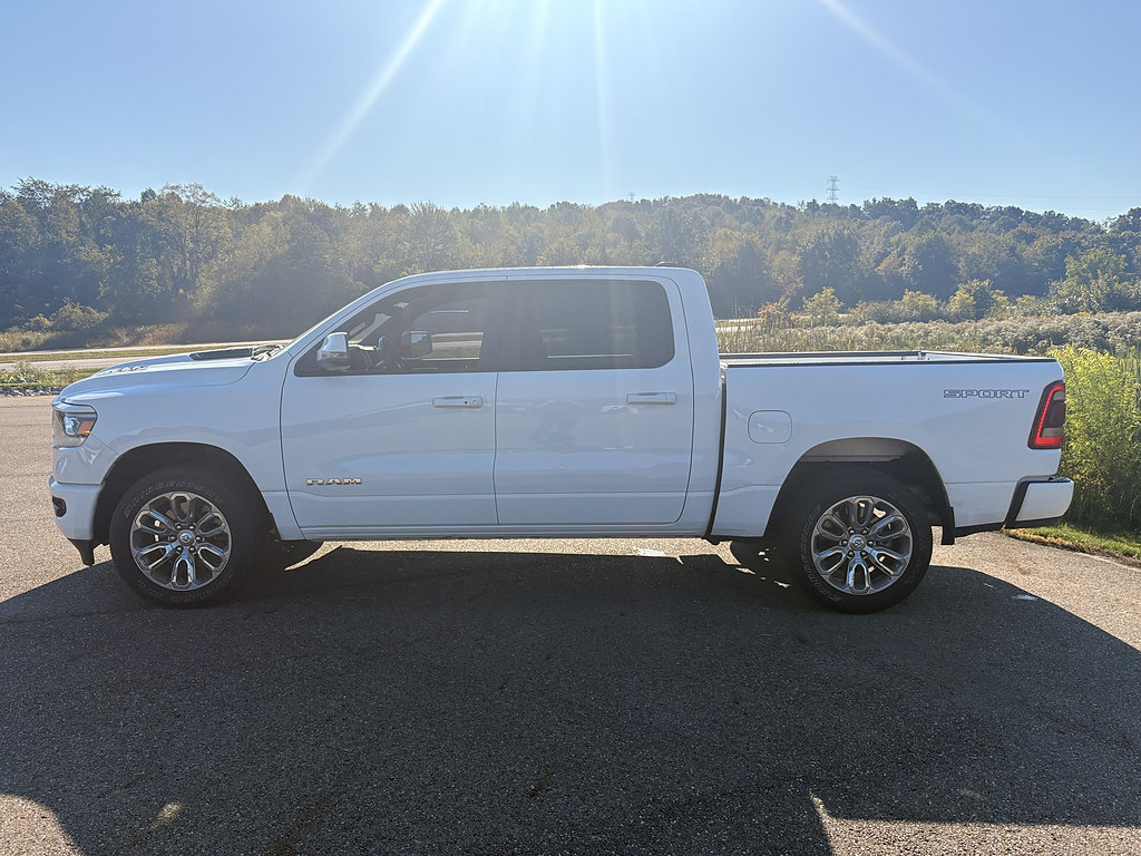 Used 2023 RAM 1500 Laramie AWD/4WD image 2