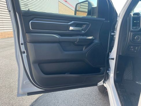 New 2025 RAM 1500 Big Horn image 9