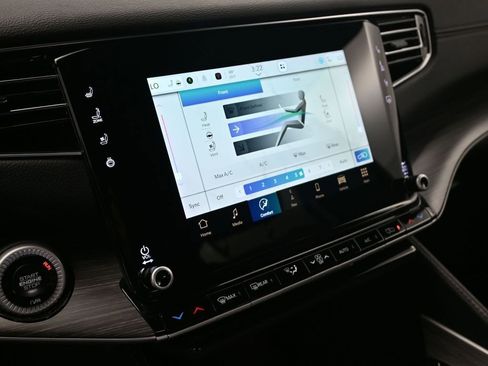 Used 2024 Jeep Wagoneer Series II image 20