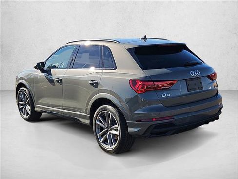 Certified 2025 Audi Q3 2.0T Premium w/ Convenience Package image 8