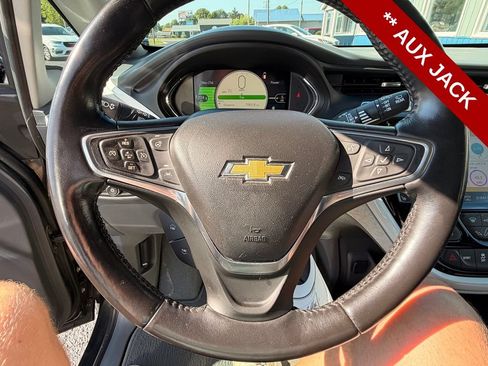 Used 2018 Chevrolet Bolt Premier w/ Driver Confidence II Package FWD image 18