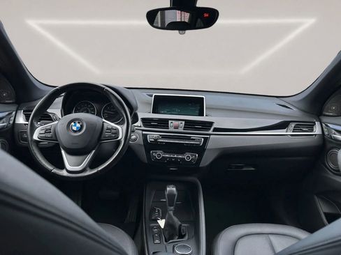 Used 2017 BMW X1 xDrive28i image 9