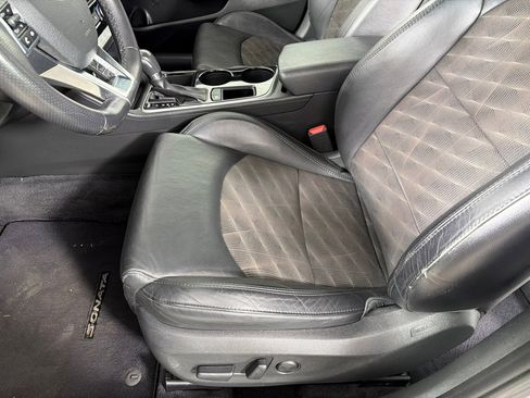 Used 2018 Hyundai Sonata Sport image 12