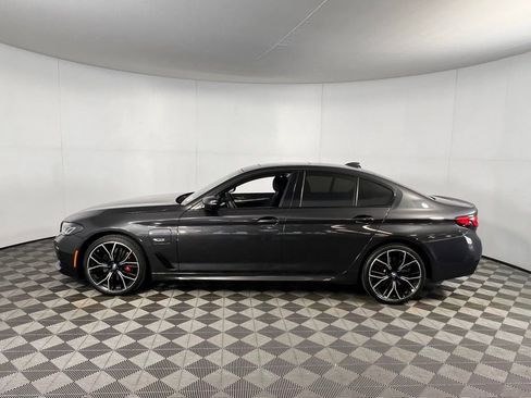 Used 2023 BMW 530e 530e iPerformance w/ M Sport Package image 10