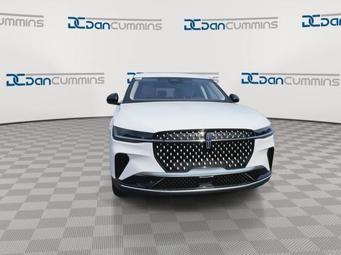 New 2026 Lincoln Nautilus Premier w/ Equipment Group 102A AWD/4WD image 3