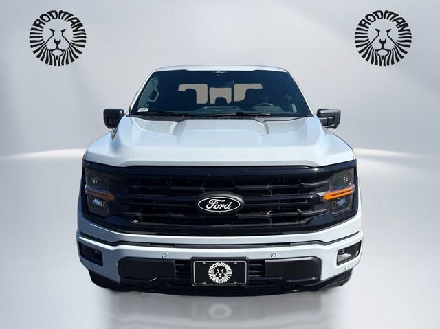 New 2026 Ford F150 XLT w/ Equipment Group 302A MID AWD/4WD image 2