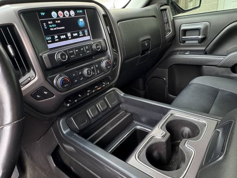 Used 2017 GMC Sierra 1500 SLT w/ All Terrain Package AWD/4WD image 24