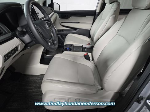 Certified 2026 Honda Odyssey EX-L image 15