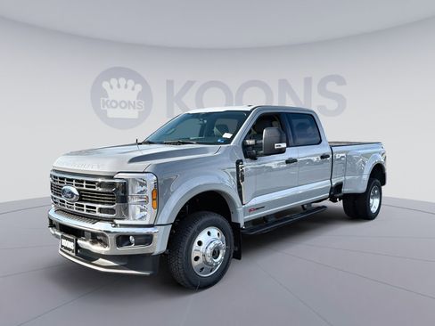New 2026 Ford F450 XLT w/ 360-Degree Camera Package AWD/4WD image 1