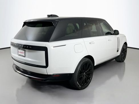 Used 2025 Land Rover Range Rover Autobiography AWD/4WD image 7