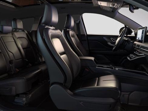 New 2026 Lincoln Corsair Premiere image 27