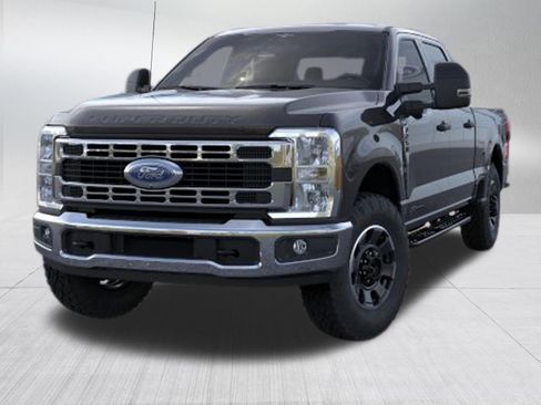 New 2026 Ford F250 XLT w/ Tremor Off-Road Package AWD/4WD image 2