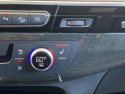 Used 2019 Audi Q7 3.0T Premium Plus w/ Premium Plus Package AWD/4WD image 39
