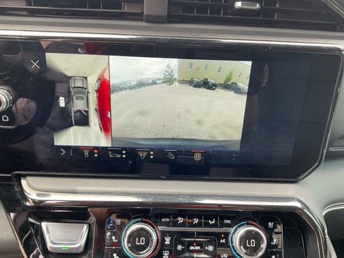 Used 2025 GMC Sierra 1500 AT4X w/ AT4X AEV Edition AWD/4WD image 18