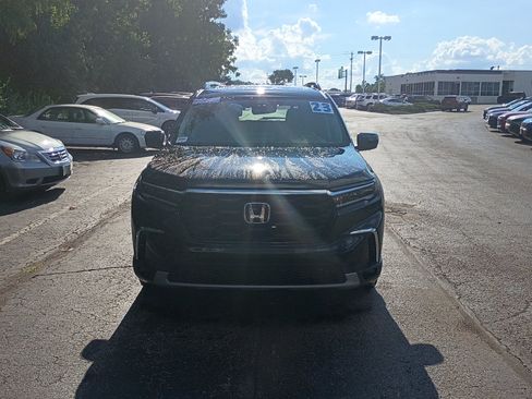 Used 2023 Honda Pilot Elite image 8