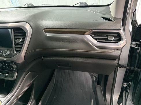 Certified 2023 GMC Acadia AT4 w/ Preferred Package image 24