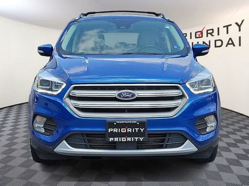 Used 2018 Ford Escape Titanium w/ Ford Safe & Smart Package AWD/4WD image 2