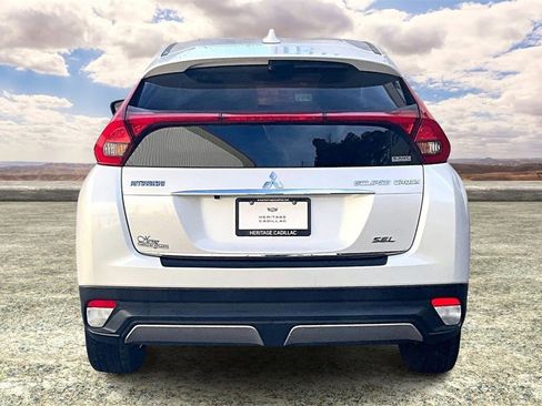 Used 2018 Mitsubishi Eclipse Cross AWD image 6