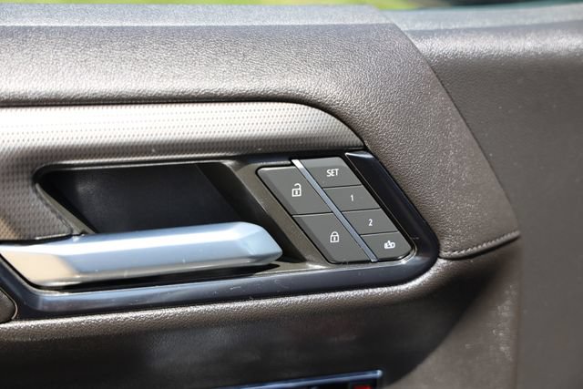 Used 2022 GMC Sierra 1500 AT4 AWD/4WD image 24
