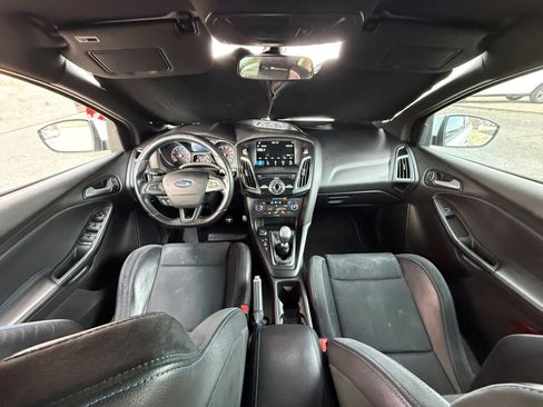 Used 2016 Ford Focus RS image 44